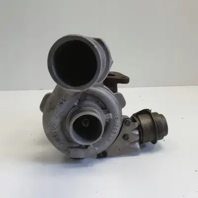 Renault Megane II 1.9 DCI TURBOSPRĘŻARKA turbo 8200369581