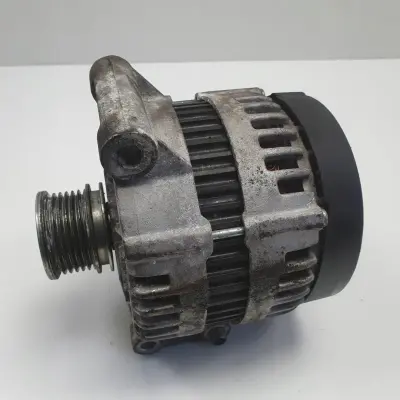 Peugeot 207 1.6 VTI ALTERNATOR