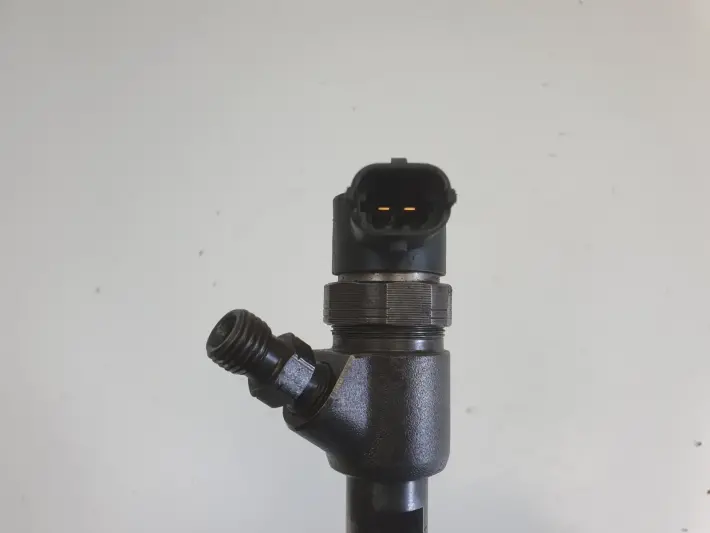 Citroen Nemo 1.3 HDI WTRYSKIWACZ wtrysk 0445110351