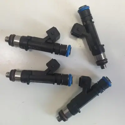 Opel Meriva B 1.4 T turbo WTRYSKIWACZ 0280158205