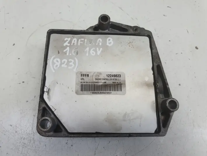 Opel Zafira B 1.6 16V STEROWNIK SILNIKA komputer 12249823 FFFR