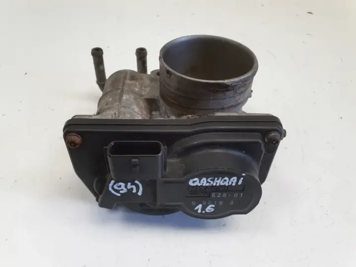 Nissan Qashqai J10 1.6 16V PRZEPUSTNICA SERA526-01