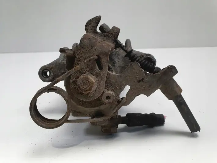 Vw Passat B5 Audi A4 B5 ZACISK HAMULCOWY Lewy tył kierowcy