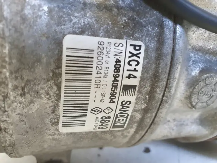 Renault Megane IV 1.5 dCi SPRĘŻARKA KLIMATYZACJI pompa 926002410R