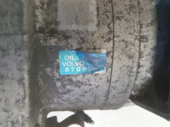 Volvo S60 I V70 II 2.4 D5 SPRĘŻARKA KLIMATYZACJI pompa 8708581
