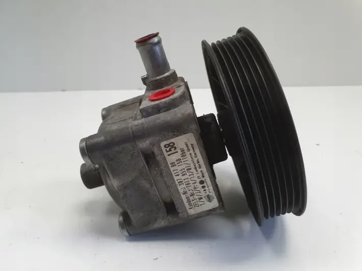 Volvo S60 I V70 II XC90 2.4 D5 POMPA WSPOMAGANIA 30741790
