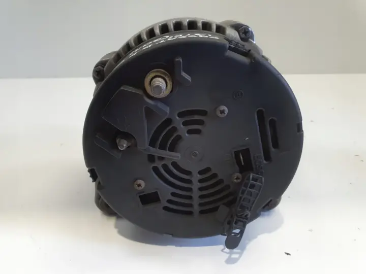 VW Passat B5 1.9 TDI ALTERNATOR bosch 0123515003 120A