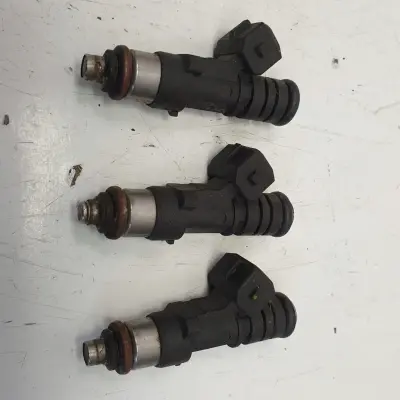 Opel Meriva B 1.4 T turbo WTRYSKIWACZ 028158207