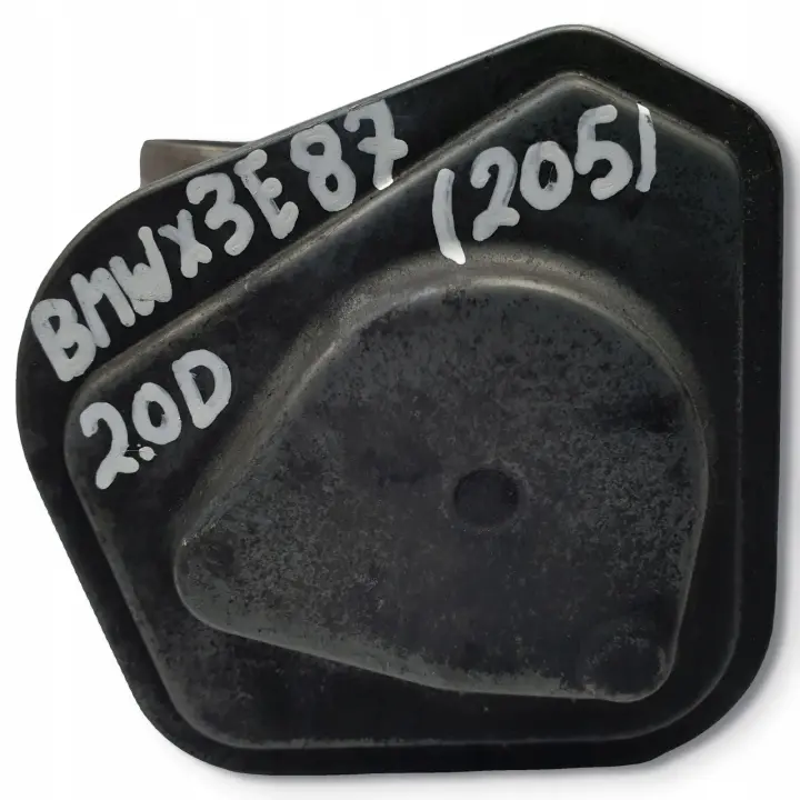 fd04ba62fef658b98e90ce722a36d5f1