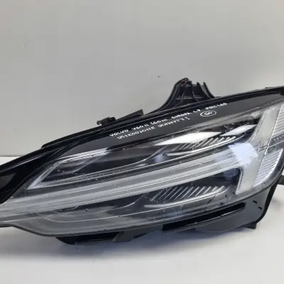 Volvo V60 II S60 III PRZEDNIA LAMPA LEWA lewy przód FULL LED EUROPA