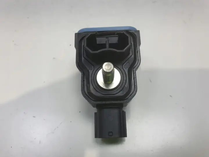 Toyota C-HR CHR 1.8 H CZUJNIK UDERZENIOWY Uderzenia 8983A-F4010