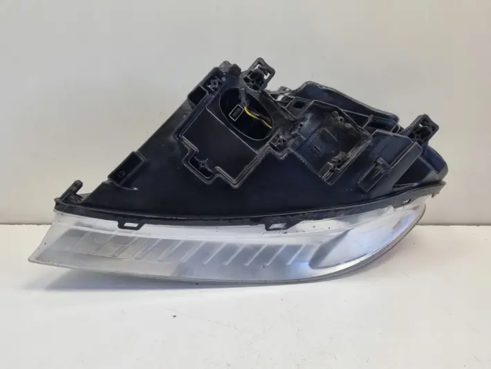 Volvo S80 II V70 III XC70 II PRZEDNIA LAMPA PRAWA PRAWY PRZÓD europa
