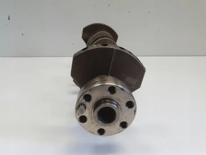 Ford Focus MK3 III 1.6 16V Ti IQDB WAŁ KOROBOWY BM5G