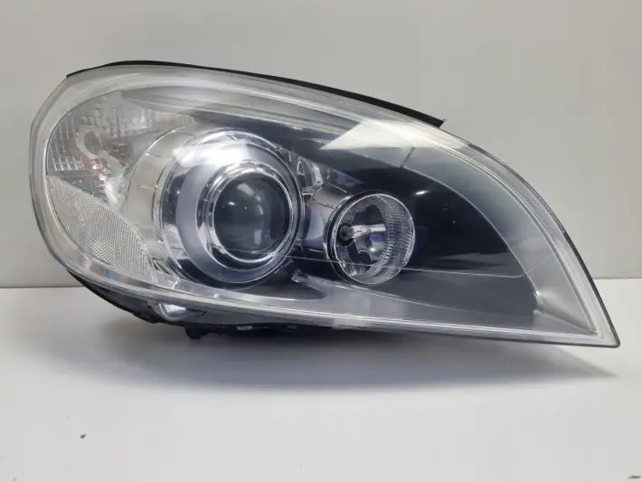 Volvo V60 S60 II PRZEDNIA LAMPA PRAWA prawy przód XENON 31299991