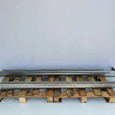 Opel Vectra C GTS PROGI NAKŁADKI PROGOWE komplet