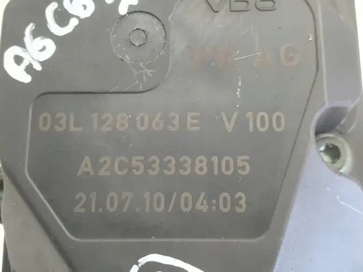 Audi A6 C6 2.0 TDI PRZEPUSTNICA 03L128063E