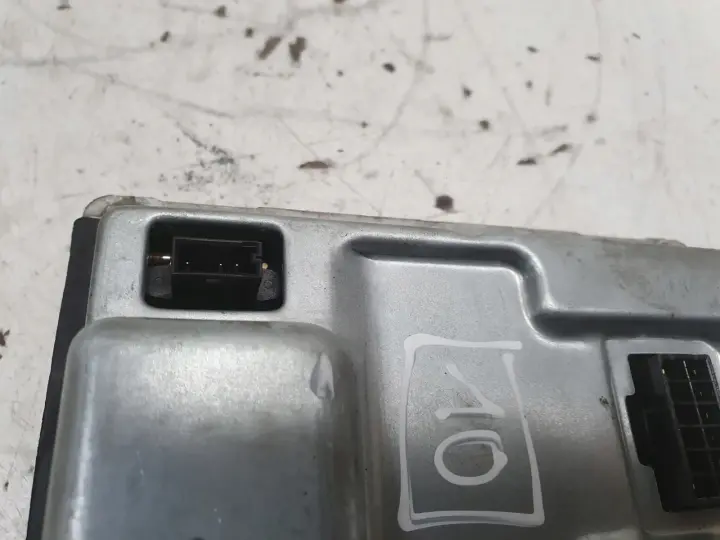 Volvo Renault Citroen Audi PRZETWORNICA Led Valeo 89032133 15 Pin