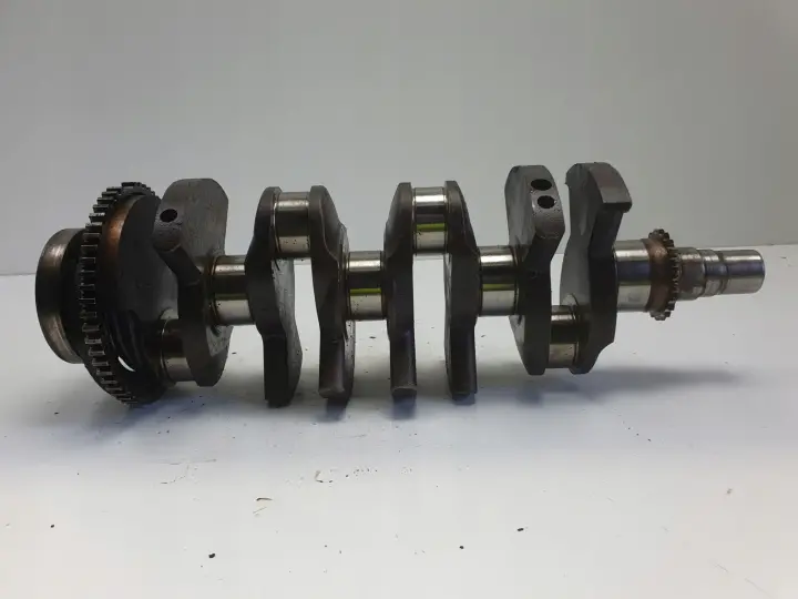 Mini Cooper R50 R53 1.6 16V WAŁ KORBOWY 04777684AA