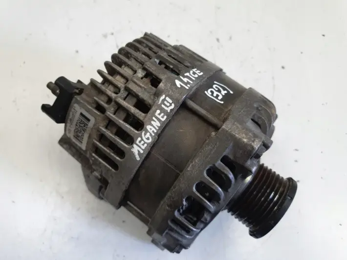 Renault Megane III 1.4 TCe ALTERNATOR 231000024R