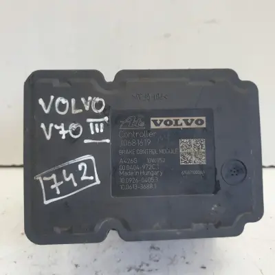 Volvo V70 III S80 II POMPA ABS hamulcowa 30681619
