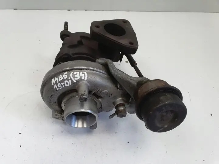 Audi A4 B5 VW Passat B5 1.9 TDI TURBOSPRĘŻARKA turbo 028145702