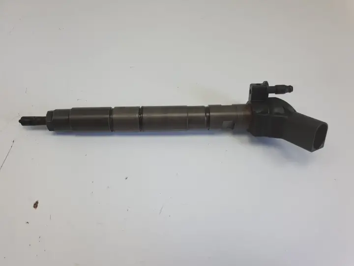 Audi A6 C6 2.7 TDI WTRYSKIWACZ wtrysk 0445115039