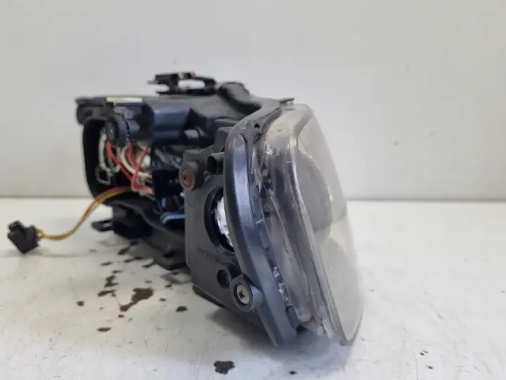 Audi A3 8L 00-03r LIFT PRZEDNIA LAMPA PRAWA PRAWY PRZÓD europa 08-441-1160R