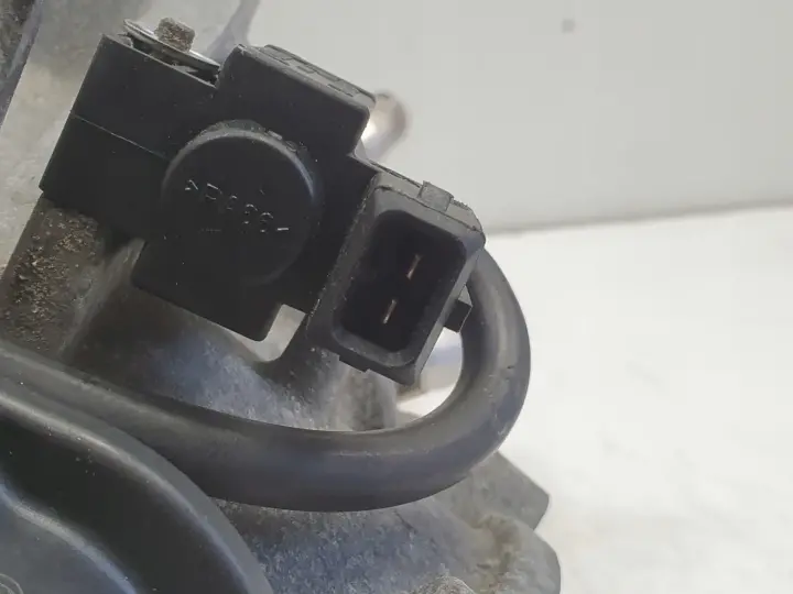 Volvo XC60 2.4 D D5 CHŁODNICA SPALIN egr 70056104