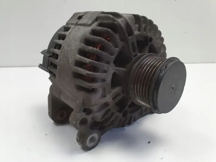 VW Touran I 2.0 TDI ALTERNATOR valeo 06F903023C 140A