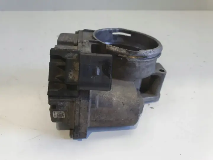 VW Touran 1.9 TDI PRZEPUSTNICA 03G128063C