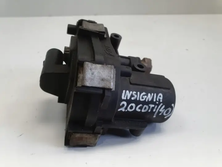 Opel Insignia 2.0 CDTI NASTAWNIK KLAP KOLEKTORA TMS2/C