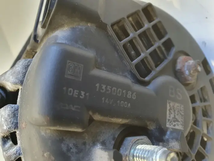 Opel Astra IV J 1.7 CDTI ALTERNATOR 100A 13500186
