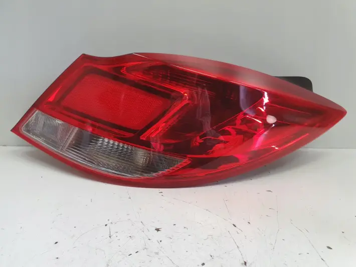 Opel Insignia A HB TYLNA LAMPA PRAWA prawy tył pasażera anglik
