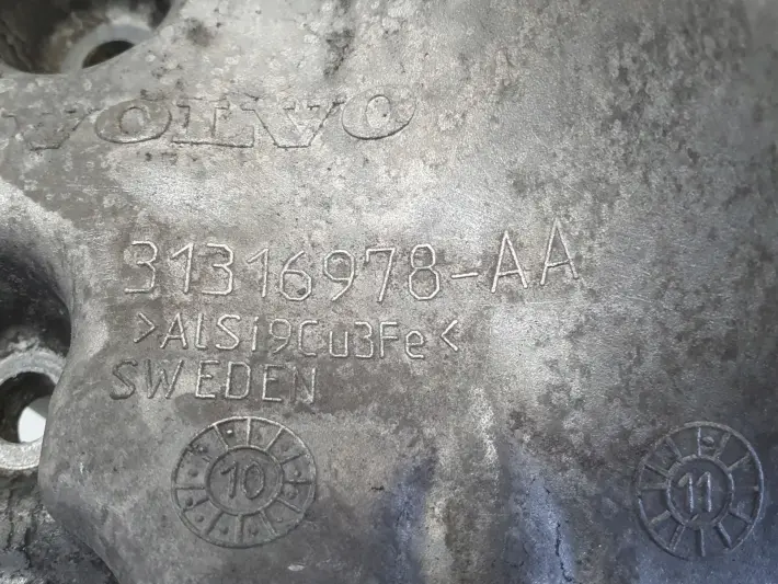 Volvo S60 II 2.0 D3 MISKA OLEJOWA oleju 31316978-AA