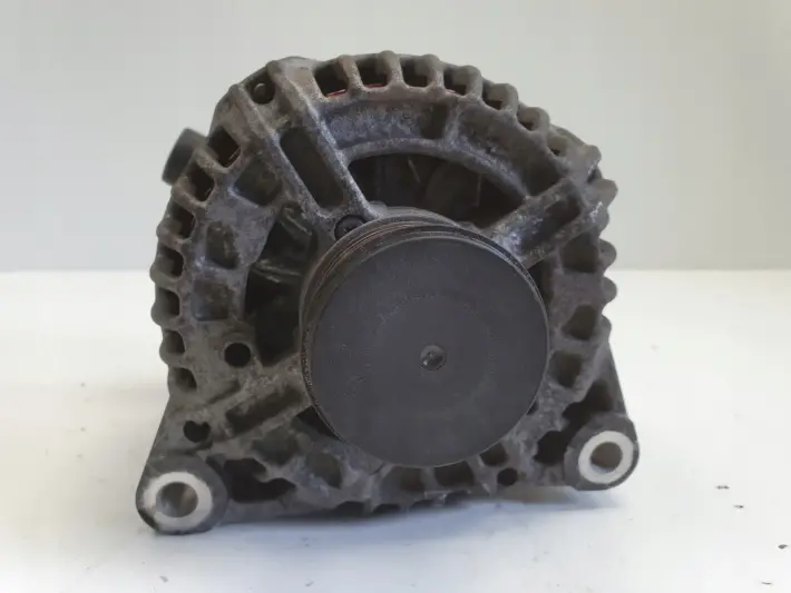 Mini Cooper R56 1.6 D HDI ALTERNATOR 7794970 bosch