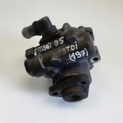 VW Passat B5 1.9 TDI POMPA WSPOMAGANIA 8D0145155Q