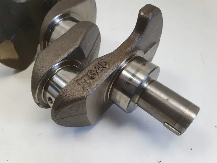 Renault Laguna III 2.0 16V WAŁ KORBOWY EN20H