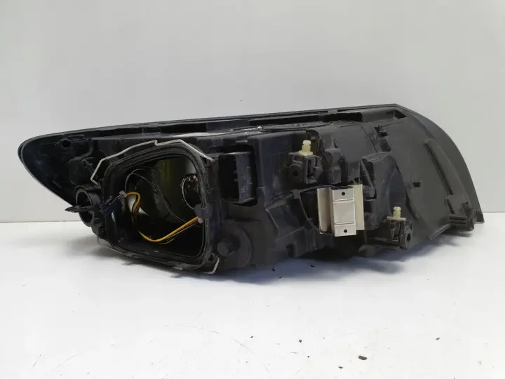 Volvo S40 II V50 LIFT XENON PRZEDNIA LAMPA LEWA lewy przód 31265698