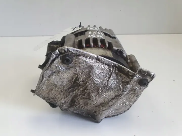 Volvo XC90 4.4 V8 ALTERNATOR BOSCH