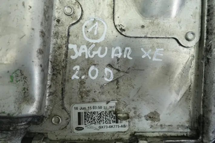 Jaguar XE 2.0 D CHŁODNICA INTERCOOLERA