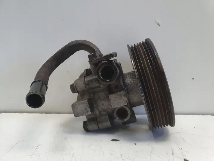 Hyundai Trajet 2.0 CRDI POMPA WSPOMAGANIA