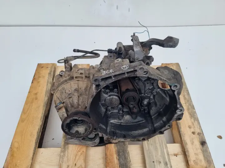 Audi A3 8P II 1.9 TDI SKRZYNIA BIEGÓW manualna JCR manual