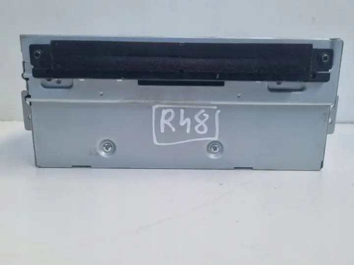 Volvo VOLVO V60 I S60 II V40 II CZYTNIK NAWIGACJI Radio 31667604 31667604AA