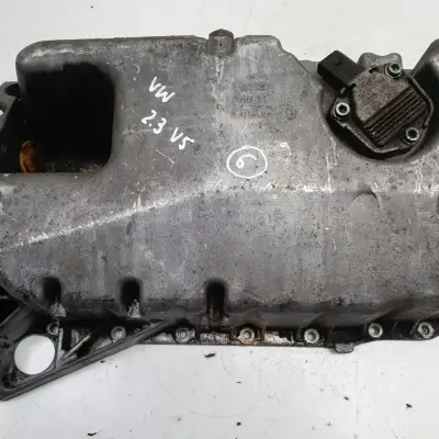 VW Golf IV 2.3 V5 MISKA OLEJOWA oleju 066103603M