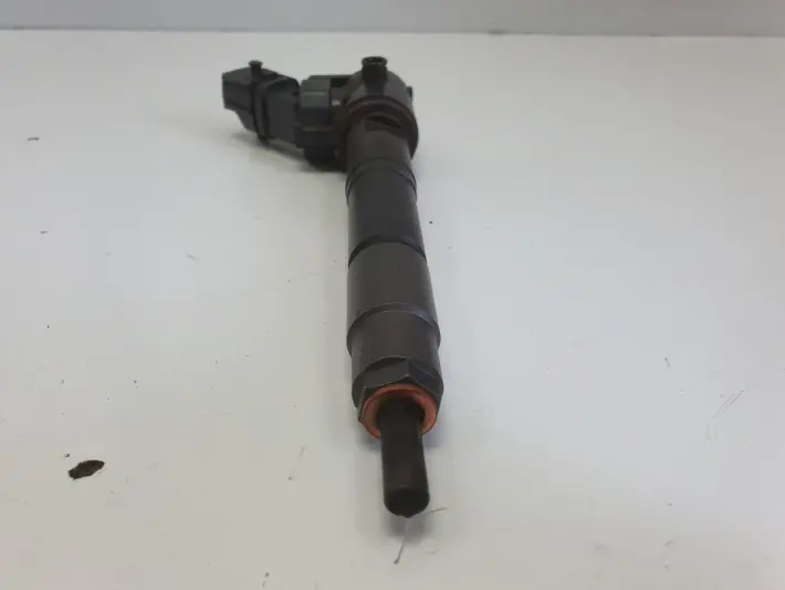 Volvo V70 III XC70 II lift 2.0D D4 WTRYSKIWACZ PALIWA Wtrysk 31405404