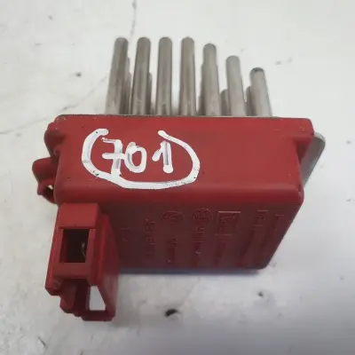 Audi a3 8L REZYSTOR DMUCHAWY Nawiewu opornik jeż 1J0907521