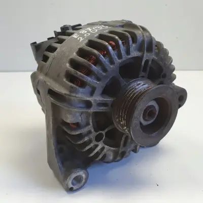 BMW E87 2.0 D ALTERNATOR valeo 7790548 150A