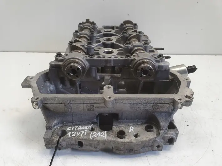 Peugeot 2008 1.2 VTi GŁOWICA CYLINDRÓW 9688669980