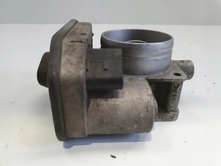 VW Bora 1.9 SDI PRZEPUSTNICA 038128063C