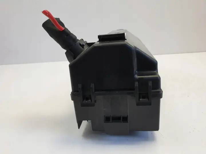 d576c05efae10aee4687e50f6a38ee1c